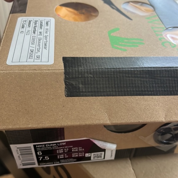 Off-white dunks lot 8. Dead stock size 6 mens 7.5 women. - Picture 5 of 9